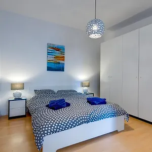 Appartement With Stunning Seaviews, Sliema
